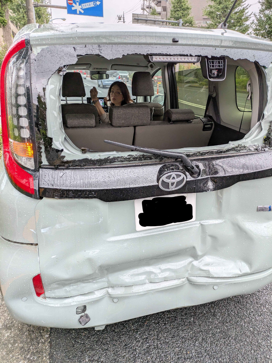 Toyota Sienta rear-ended by truck