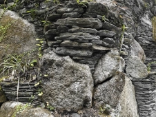 carefully-maintained-stone-wall