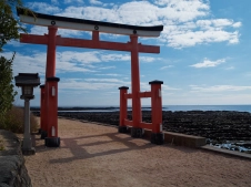 torii-at-a-sea-side-shrine