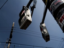 ueno-crossing-lights