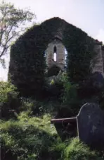 a-ruined-church-in-ireland