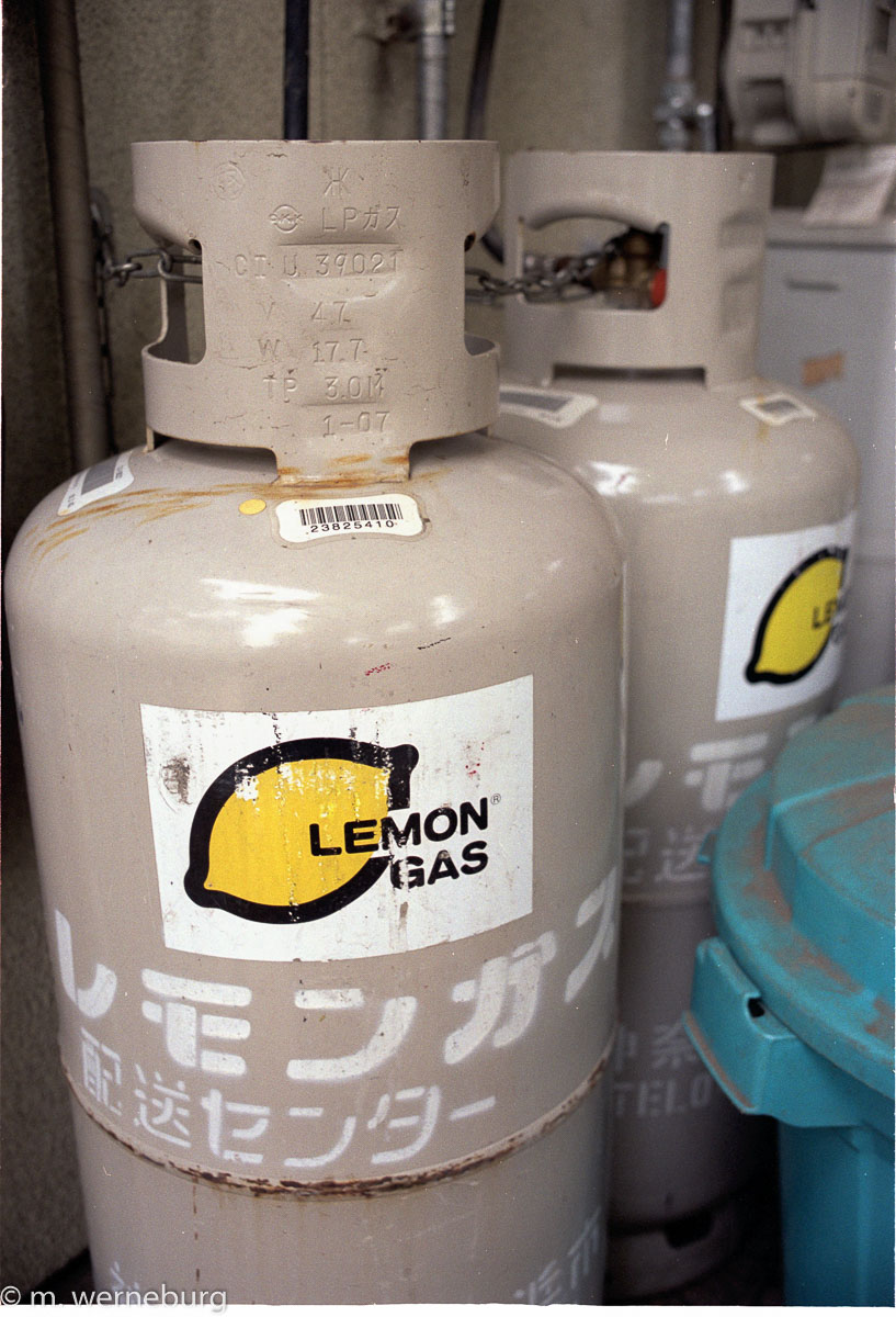 there's no gas like lemon gas