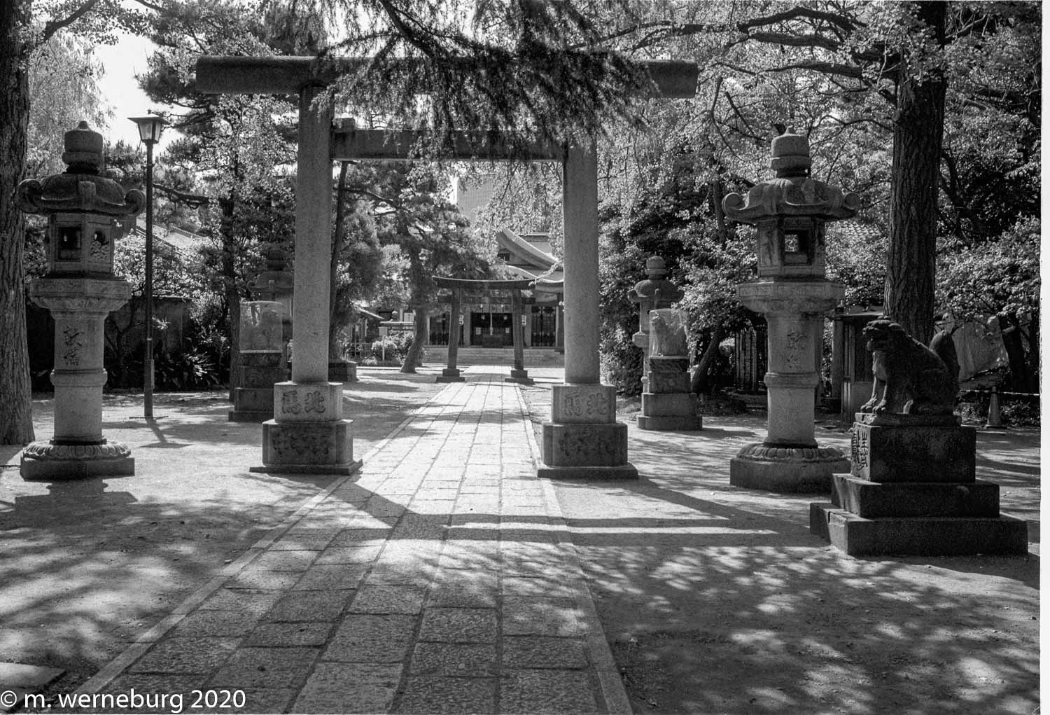 inner gates in Shinagawa shrine