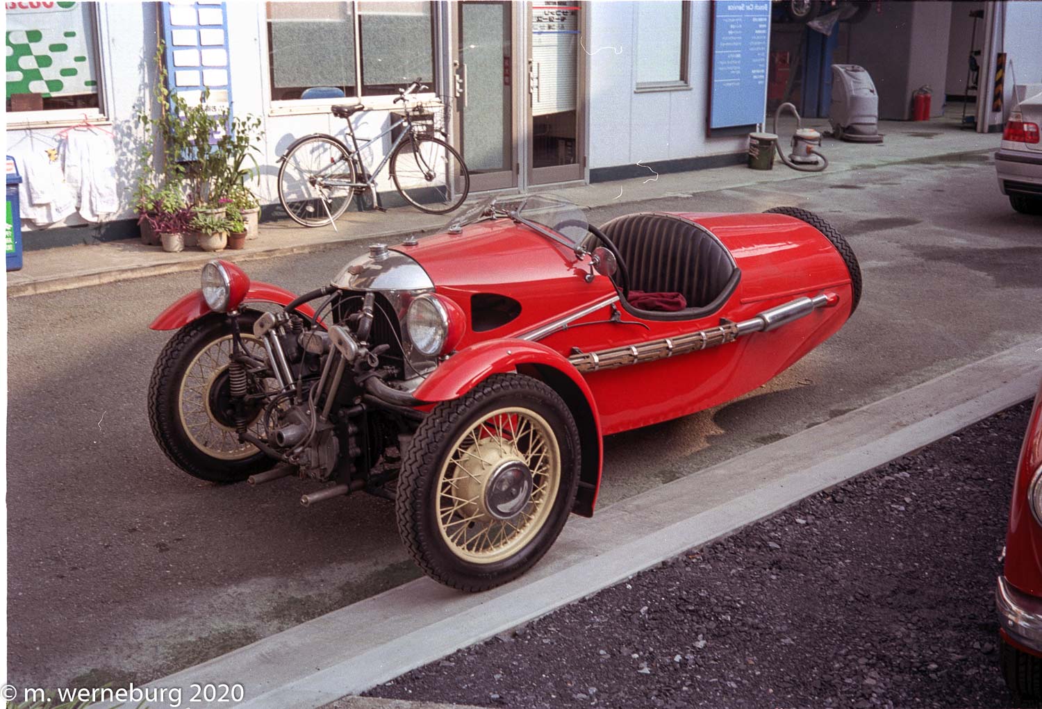 three-wheeled MG