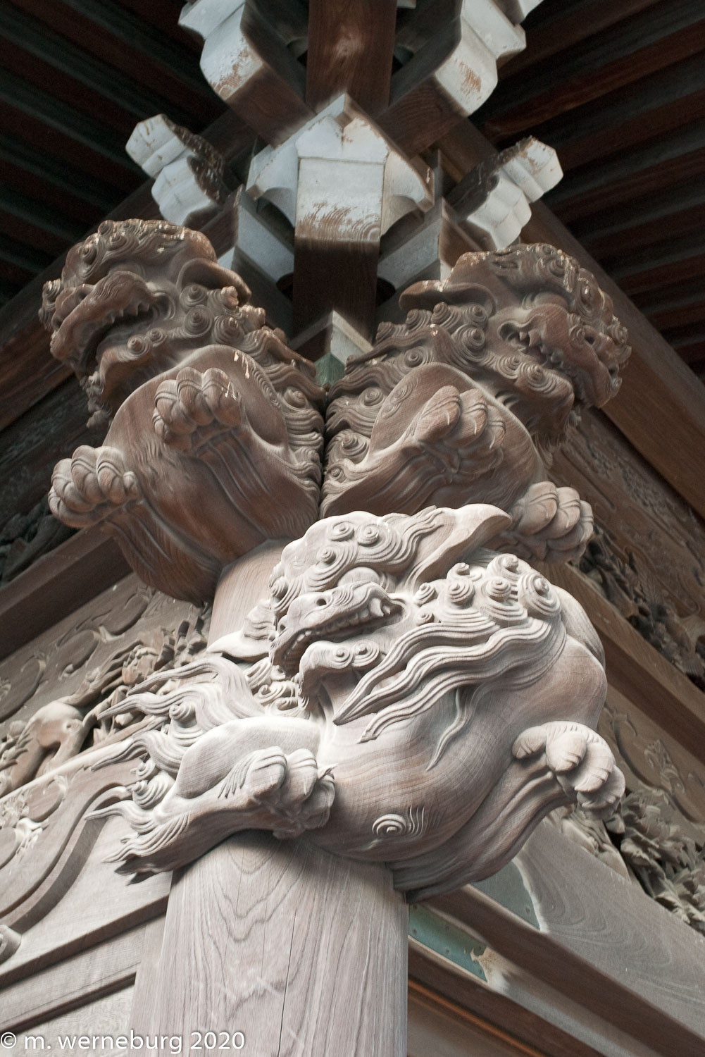 carved wooden detail at Shibamata Taishakuten