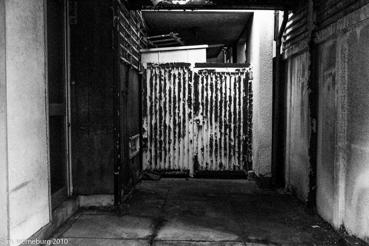 ominous doorway in Tokyo