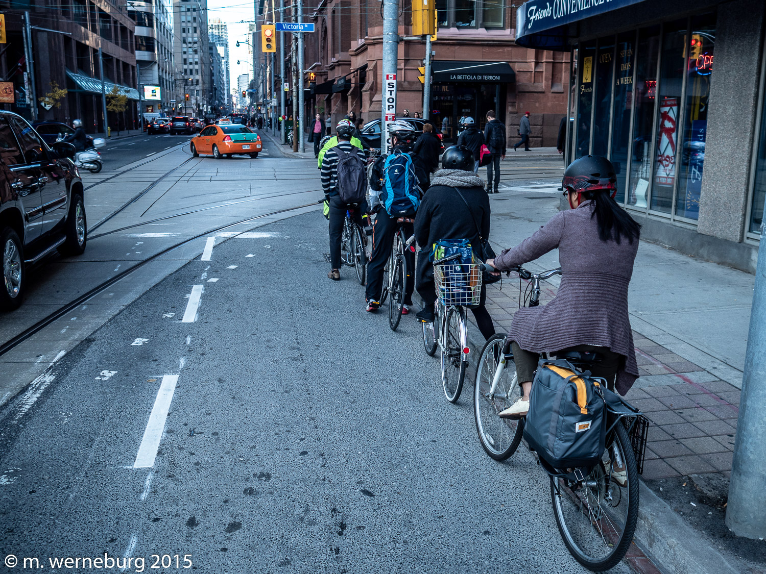 cycling in Toronto, early November