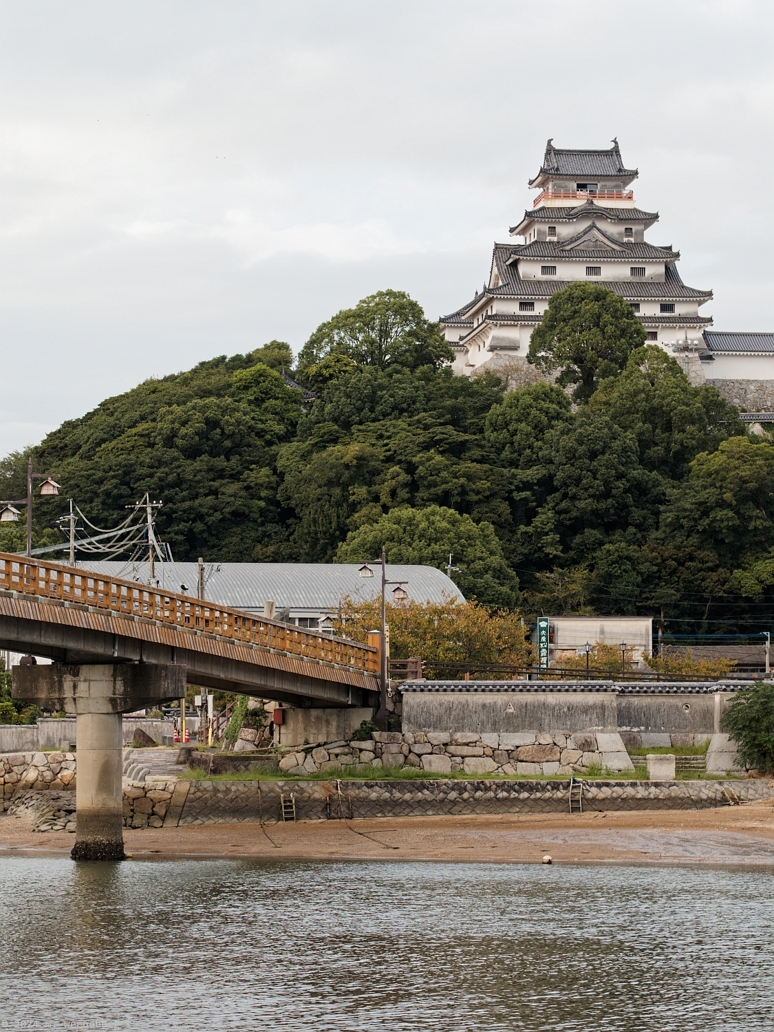 a bridge to the castle